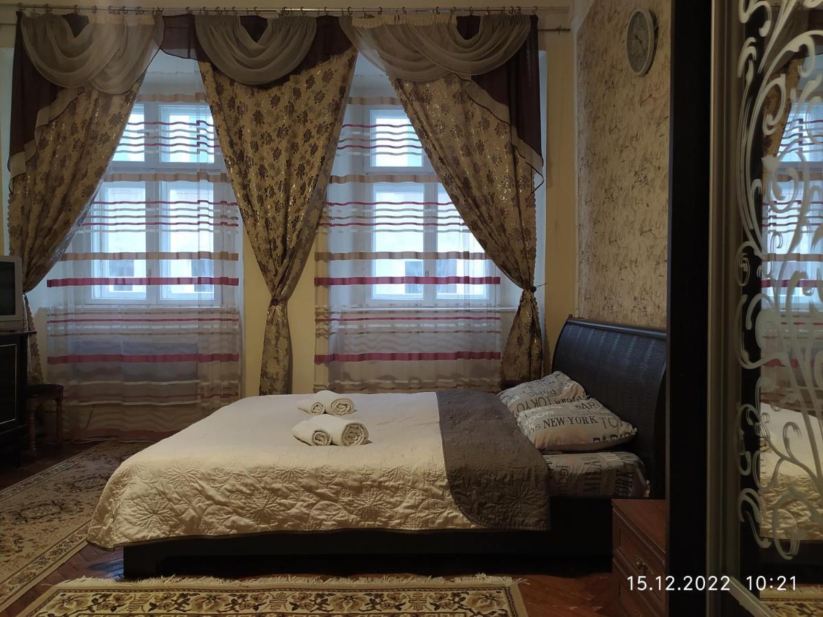 Apartment On Rynok Square Liov Exterior foto