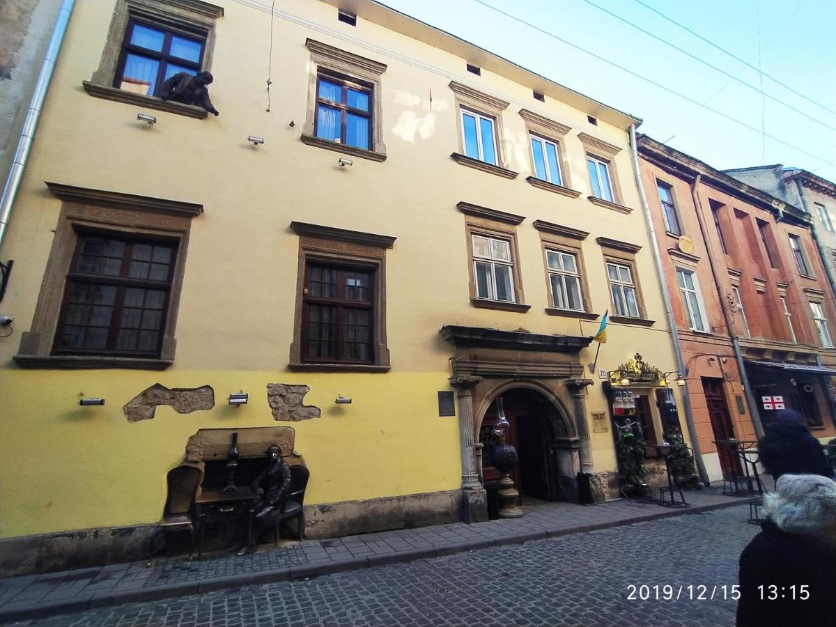Apartment On Rynok Square Liov Exterior foto